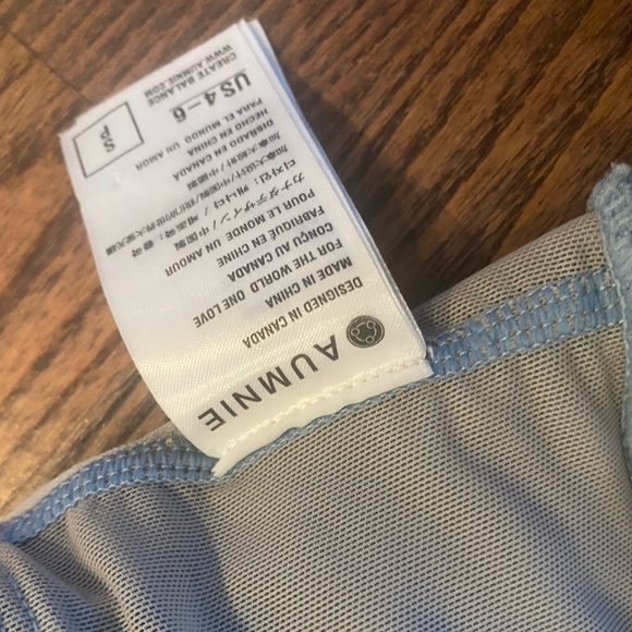 Aumnie blue halter style sports bra small - Picture 6 of 6